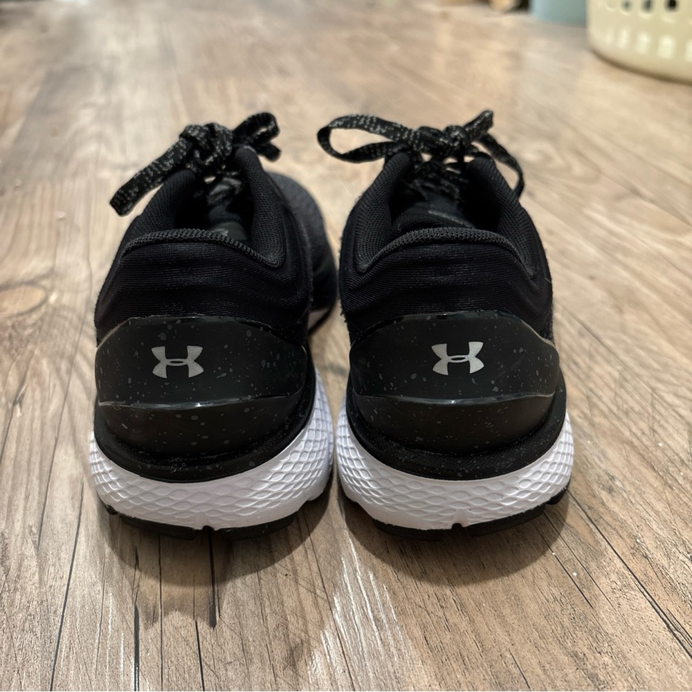 Under Armour Black Athletic Shoes - Picture 5 of 7